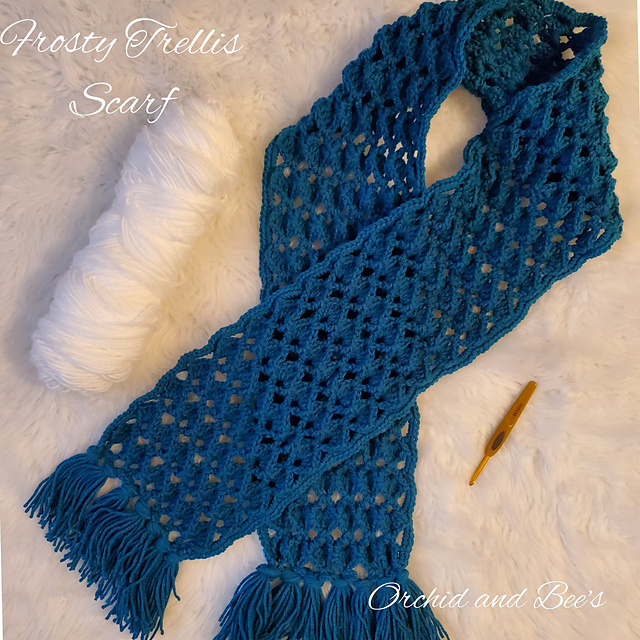 Frosty Trellis Scarf