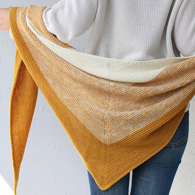 Mindful shawl