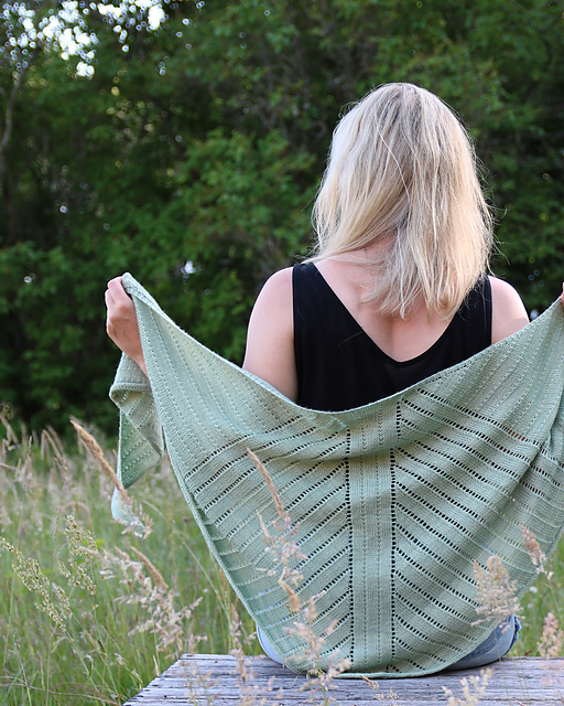 Good Vibes Shawl