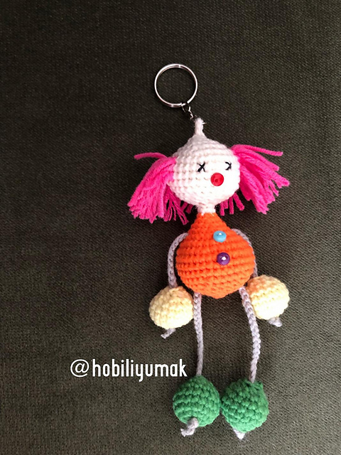Amigurumi Şişman Palyaço Anahtarlık Yapımı