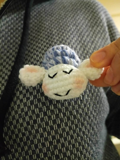 Amigurumi Uykucu Kuzu Broş/Anahtarlık Yapımı