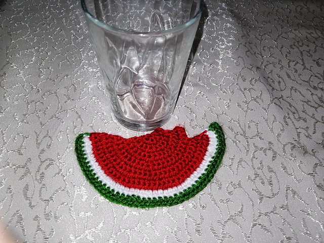 Isırılmış Karpuz Bardak Altlığı Yapımı