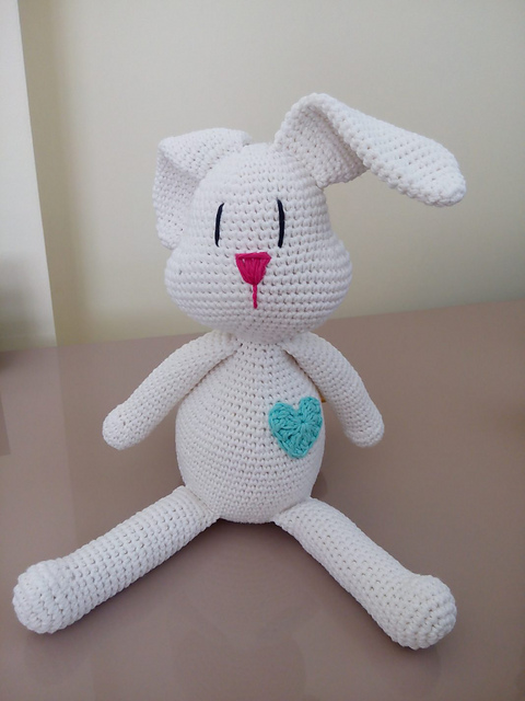 Amigurumi Kalpli Tavşan Yapımı