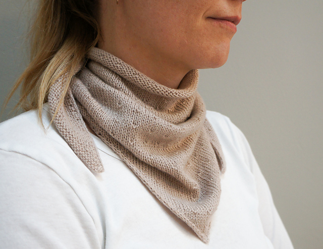 PÄRLA Scarf