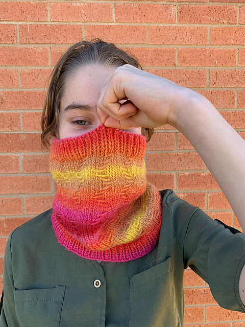 Leira Cowl