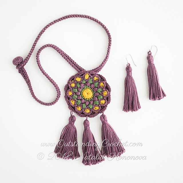 Awena Necklace and Earrings
