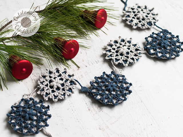 Snowflake Christmas Garland