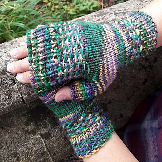 Raining Sideways Mitts
