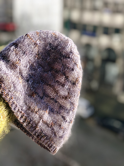 Waves Hat