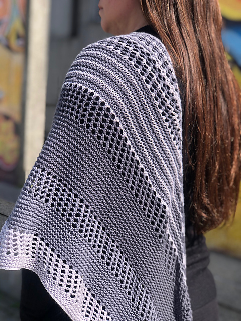Brisa Shawl