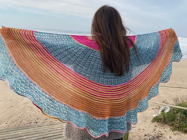 Luz Shawl