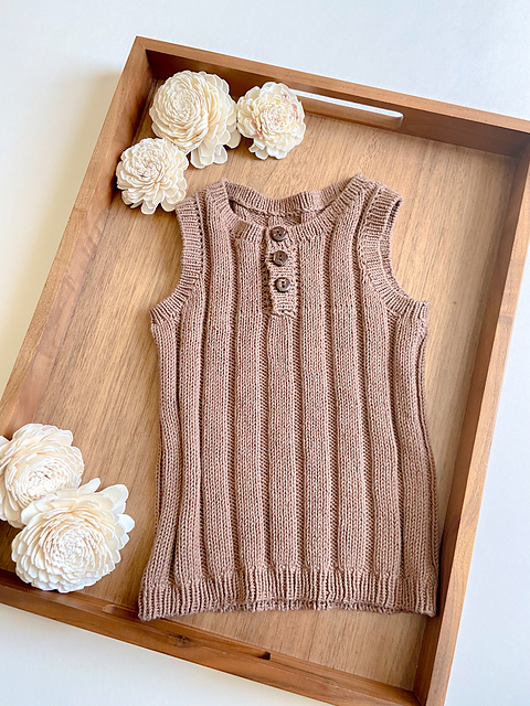 Ravelry: Henley Ribbed Tank Top pattern by Oxana Sorokin