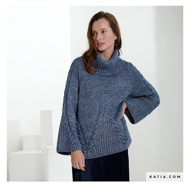 Women’s high-neck sweater - 25