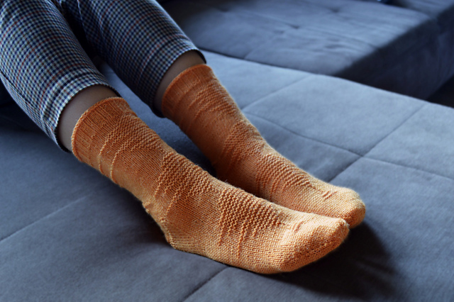 Performance Beat Socks