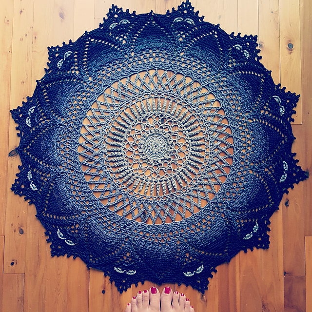 Elaine Doily