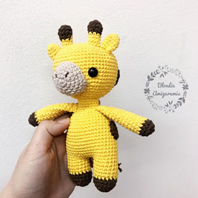 Jiffi the giraffe