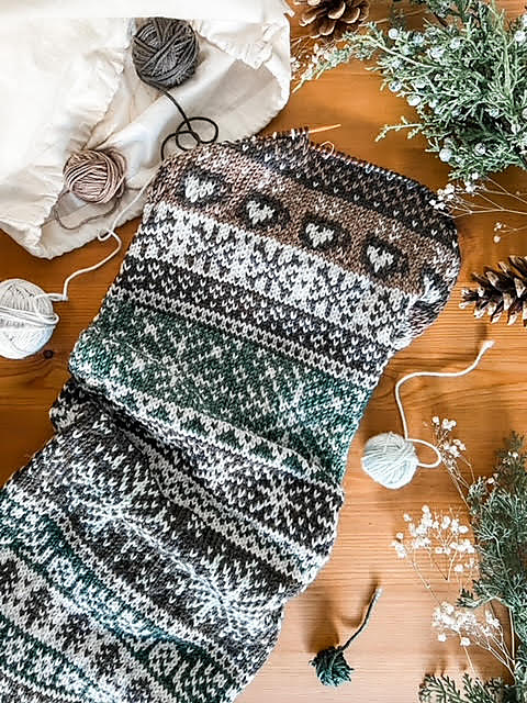 Ravelry: Winter Skies Doodle (Infinity Cowl) pattern by Jamie Lomax