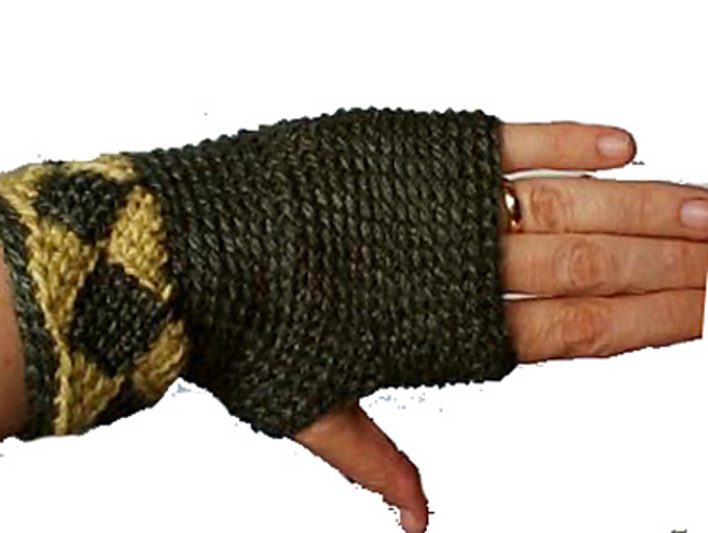 Connor's Wristers (Fingerless Gloves)