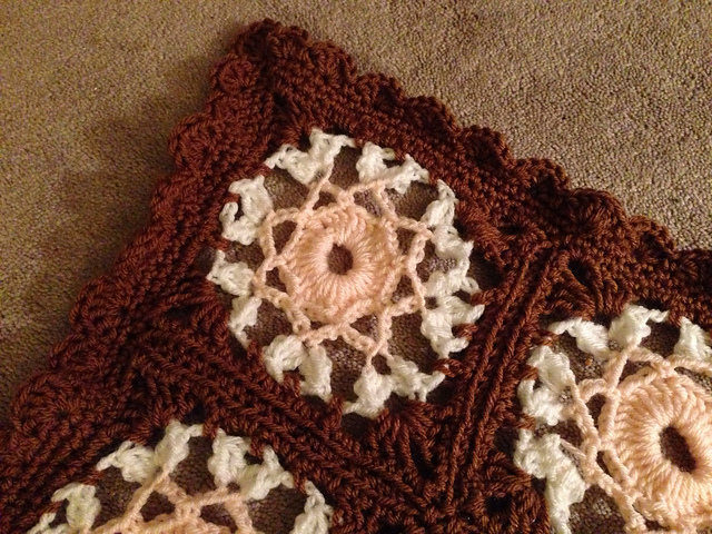 Cappuccino Lace Square