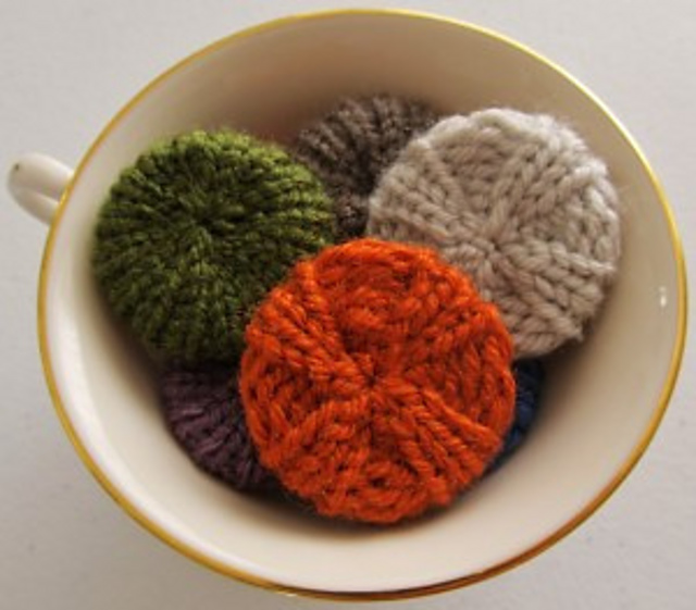 Miniature Knitted Poufs
