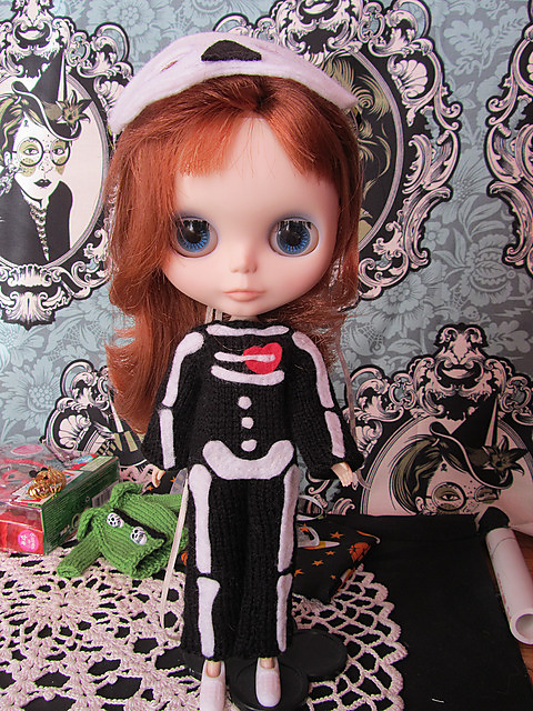 Skeleton Costume for Blythe