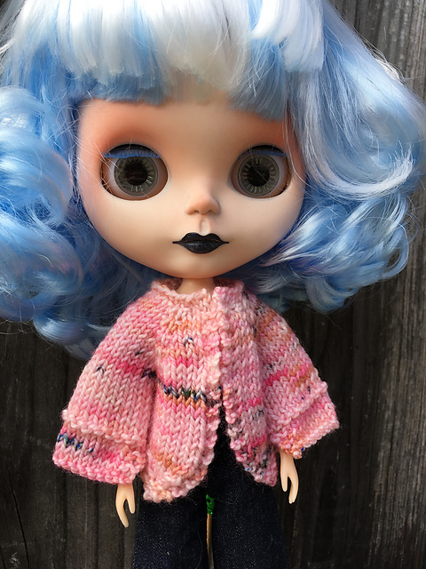 Jester Cardigan for Blythe