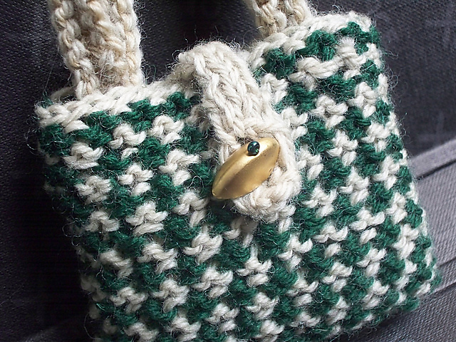 Legaccio a 2 colori - 2 color garter stitch