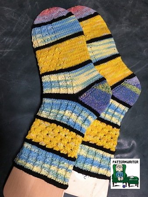 Stricksocken Stripes & dots