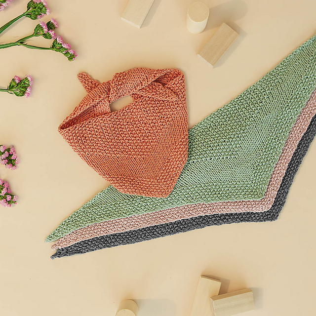 Luta Triangular Shawl