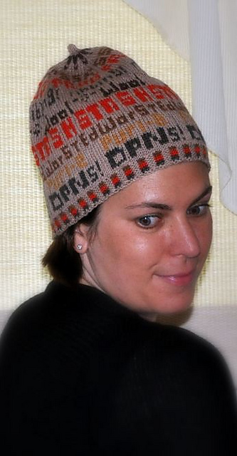 KNITTER'S KNITTING KAP