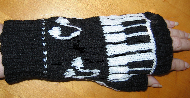 MUSICA: The Mitts