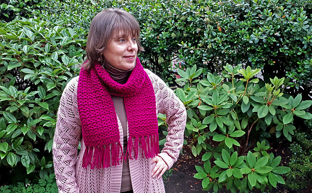 Easy Crocheted Berry Scarf