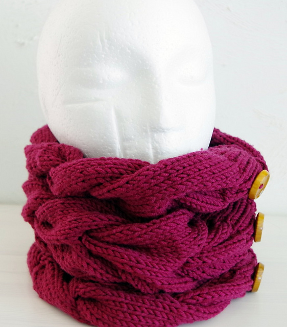 Chunky cable cowl