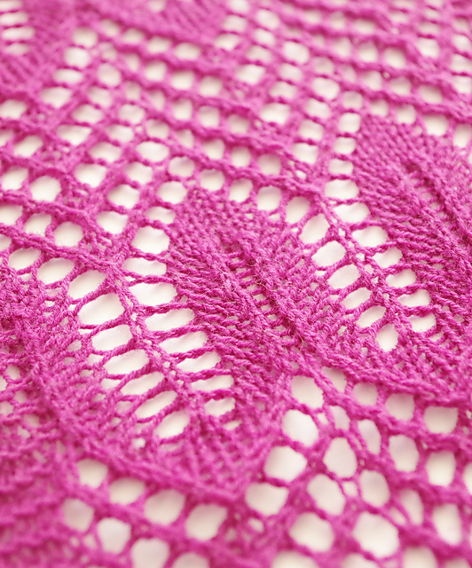 The Wavy Scarf