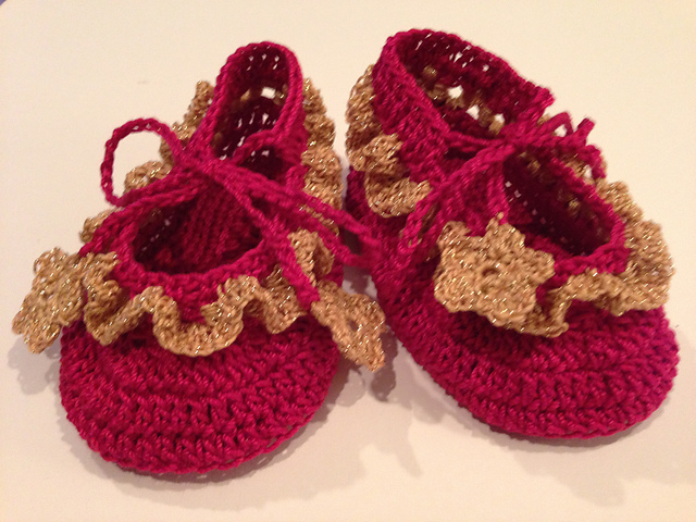 Ruffly Mary Jane 12-075