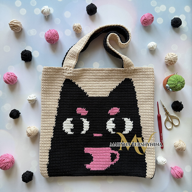 Black cat with a cup Bag