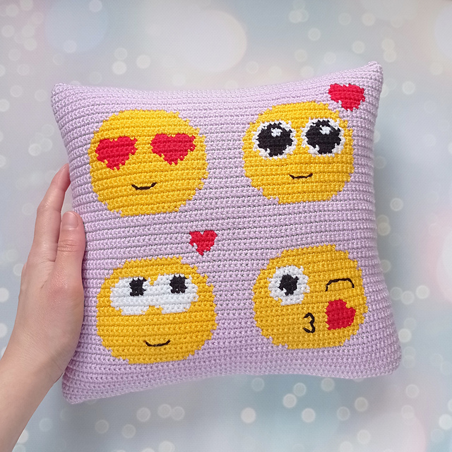 Smileys Pillow
