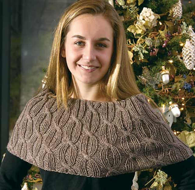 Cabled Cowl