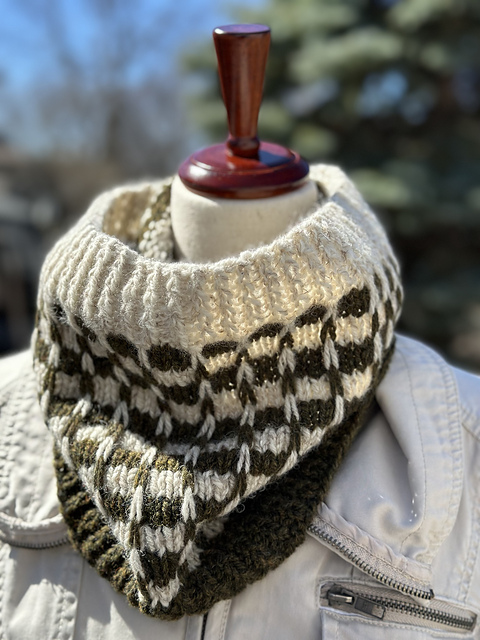 Willa's Cowl