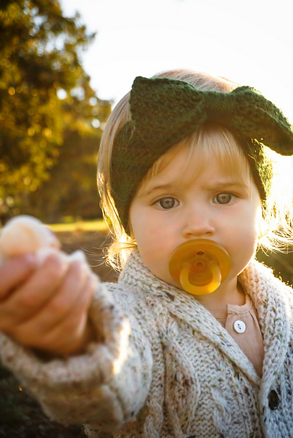 Jessica Big Bow Earwarmer