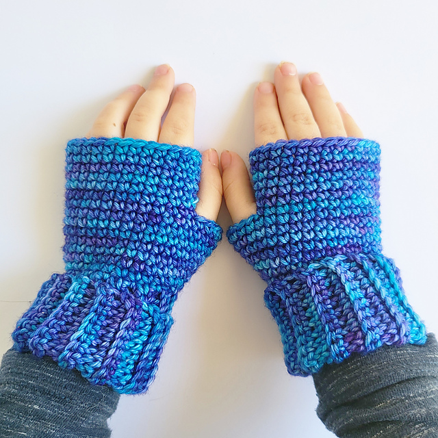 Alice Gloves