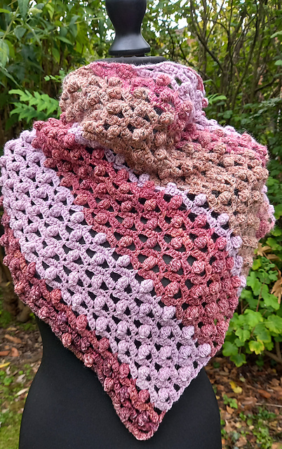 Pebble and Loop Scarf