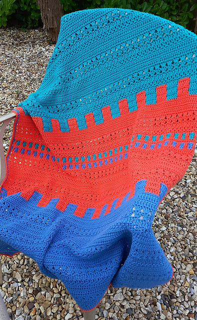 Isel Throw
