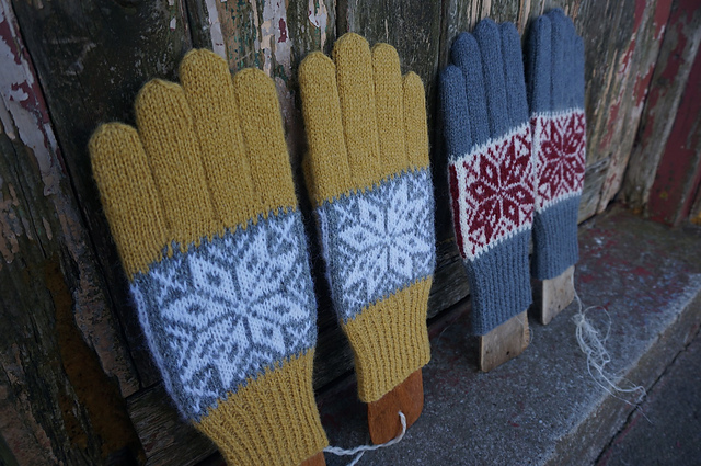 Maggie's Gloves