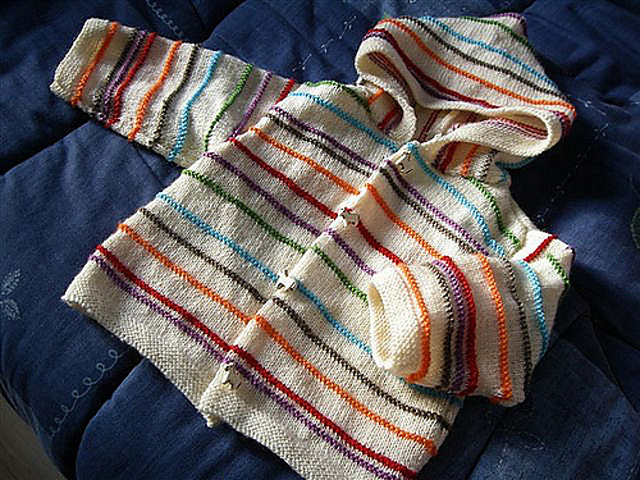 37 - Gilet à capuche #454-T6-037