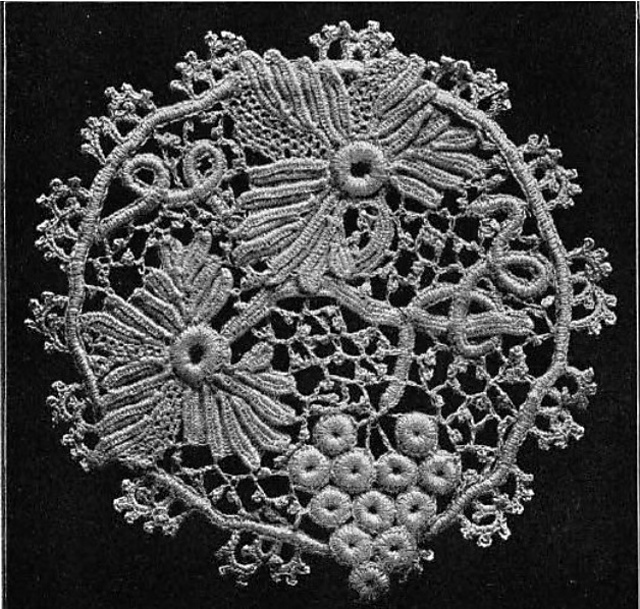 Figure 81 Grape Medallion