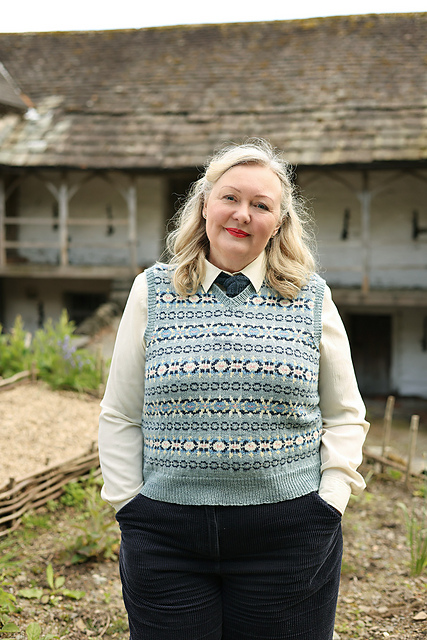 Lady's Sleeveless Fair Isle Pullover