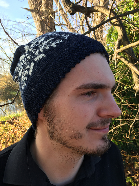 Quintillion Snowflake Hat