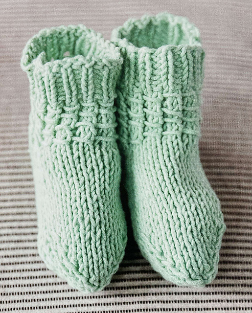 Royal Coronation Baby Booties