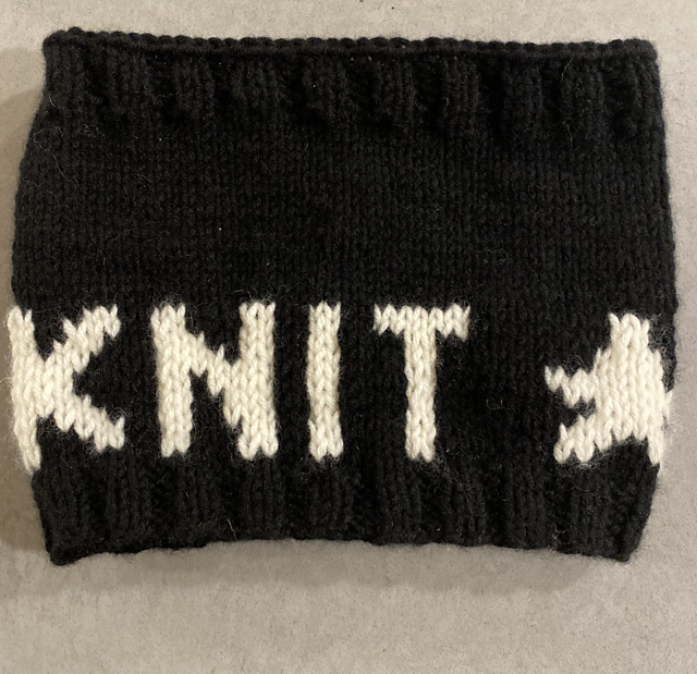 Custom Slogan Cowl: Knit Star